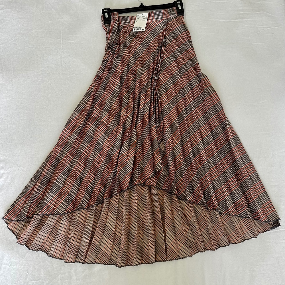 H&M Pleaded skit size 12 (UK 44)
